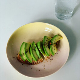  n_ceramics, handmade in zurich by Nadia Graf